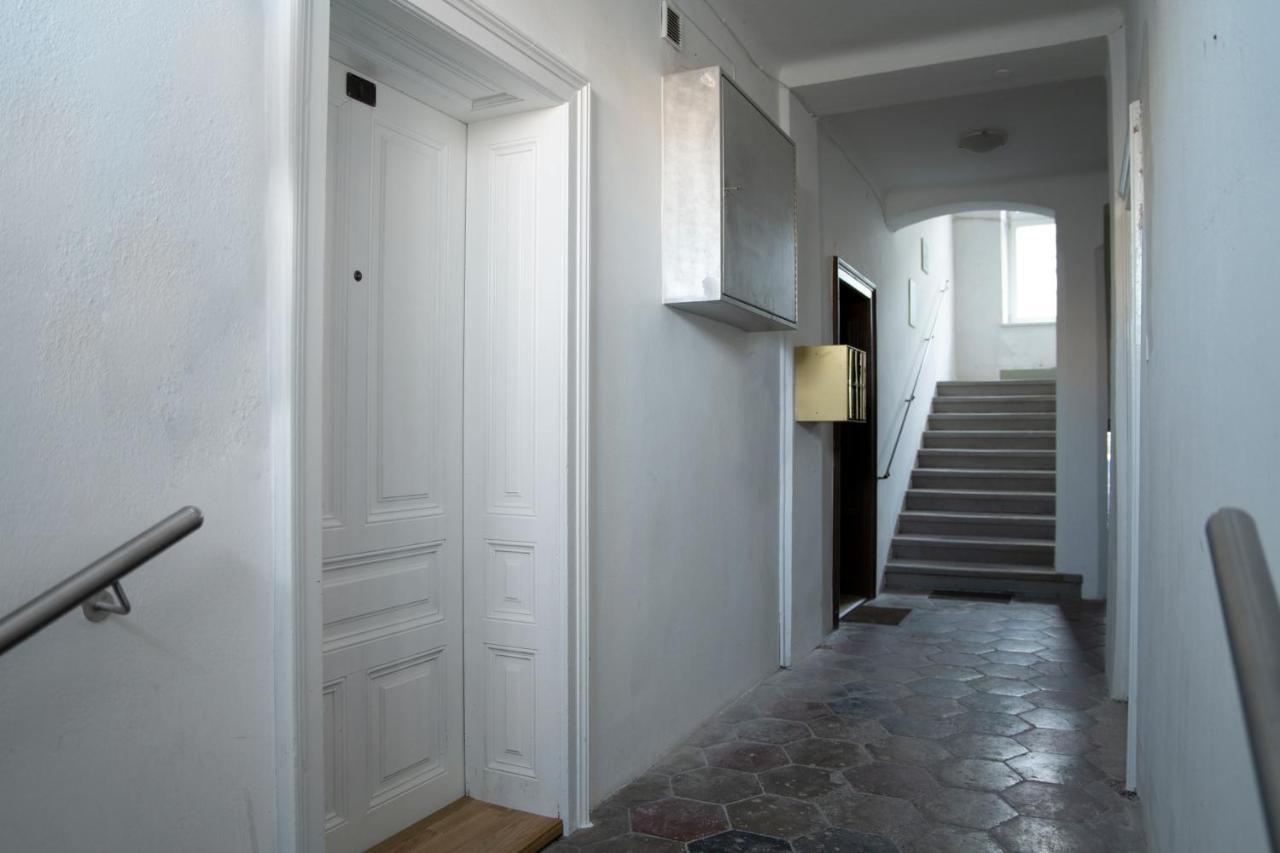 Wagram Am Hauptbahnhof Apartment